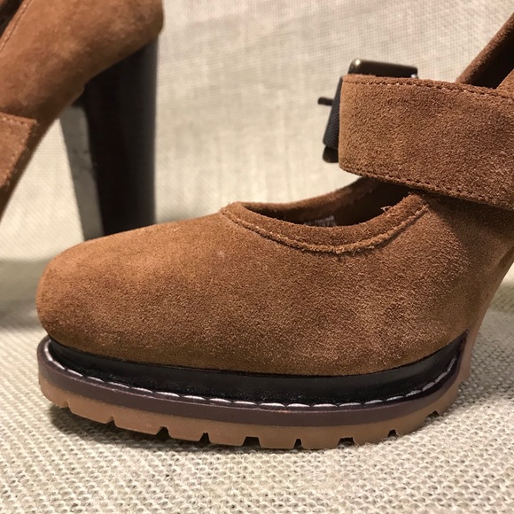 BCBGeneration Suede Leather Platform Heels 7.5 - Picture 5 of 8